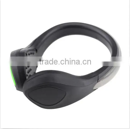 Outdoor Portable Bike Cycling Sports Safety Signal Shoes Wrist LED Light Clip photo-3
