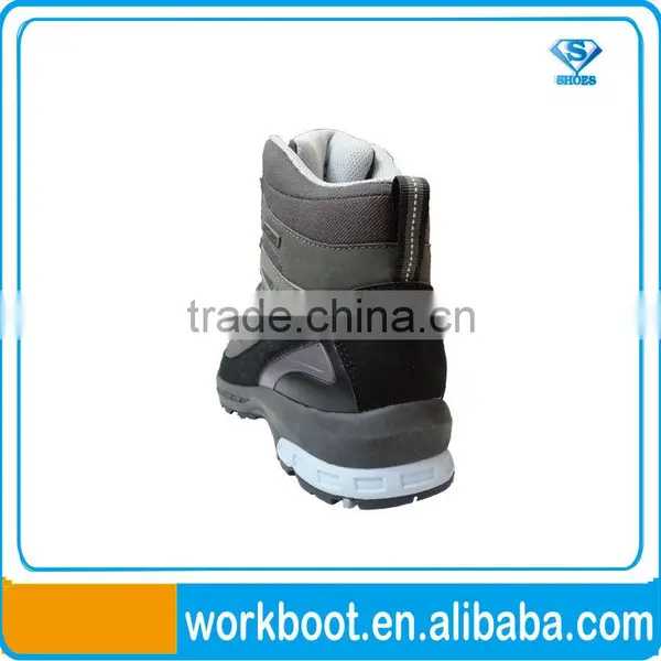 Durable Middle Cut Hiking Sport Shoes photo-3