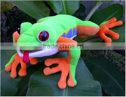 Fashional Popular Lovely Green Plush Frog Animal Toy With Heart Pillow for Valentine Festival photo-6