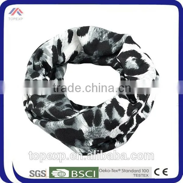 Black White Printed Round Scarf photo-2