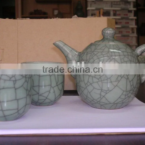 Long Quan Celdan China Tea Set