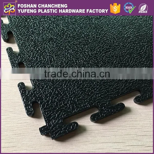 Anti-slip Fire Retardant PVC Tiles for Factories photo-4