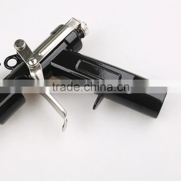 Hot Sales and Good Quality Foam Hand Tool---foam Spray Gun photo-2