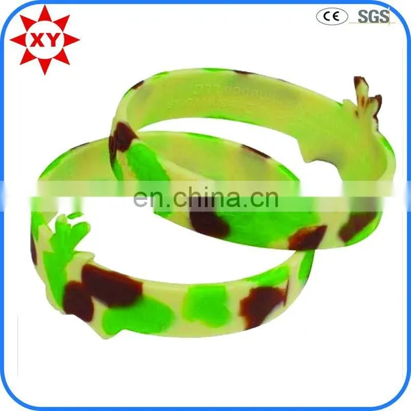 New Arrival High Quality Color Changing Wristband photo-3