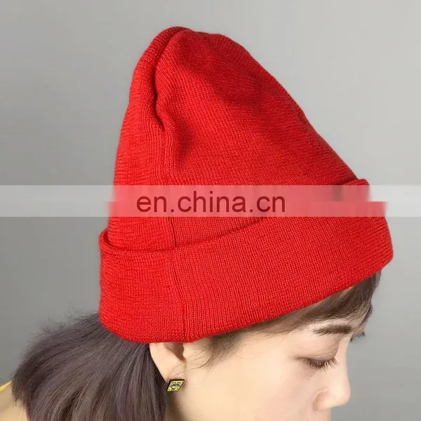 Custom 100% Acrylic Camo Printing Beanie With Different Logo Embroidery photo-2