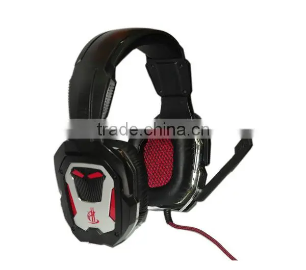 Lightweight Led 7.1 Sound Professional Gaming Headset Noise Cancelling Microphone Headset photo-2