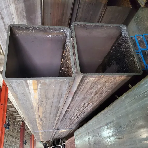 China Factory Supply QSTE500TM Welded Square Pipe Seamless Rectangular Tubes photo-3
