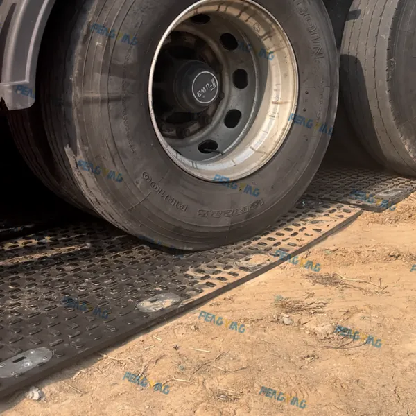 Lightweight, High-strength, Oil-resistant and Slip-resistant, Specially Designed for Oil Fields - Road Paving Plates