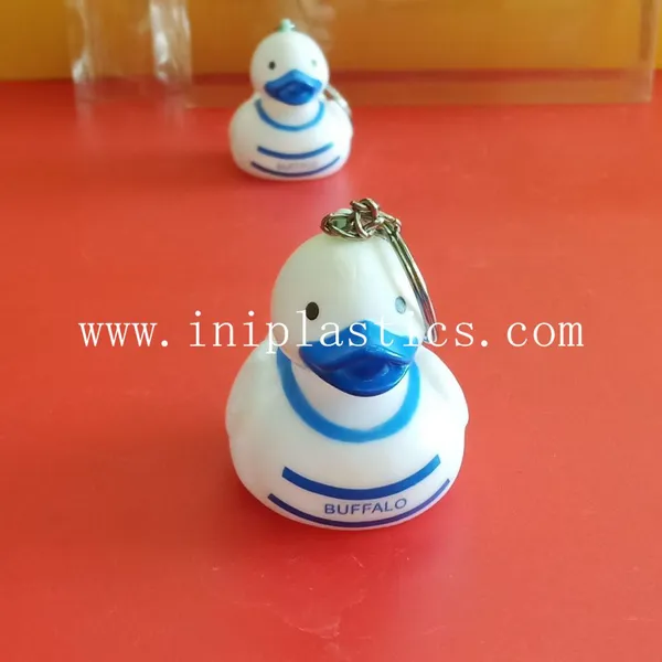 Item: Duck Key Chains Color:white Material:vinyl Size:about 5x6x7cm Logo Custom:available photo-2