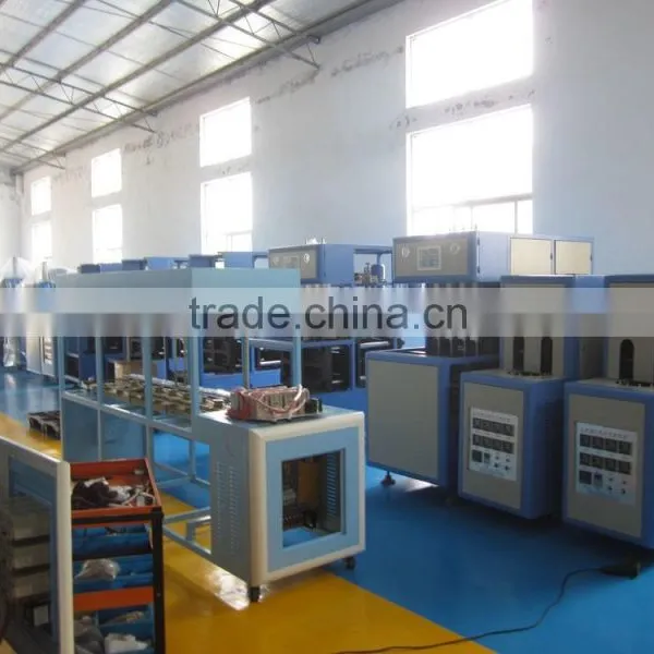 2015 Semi-automatic PET Bottle Blowing Machine Price photo-2