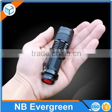 High Quality Multi-function LED Strong Light Flashlight photo-2