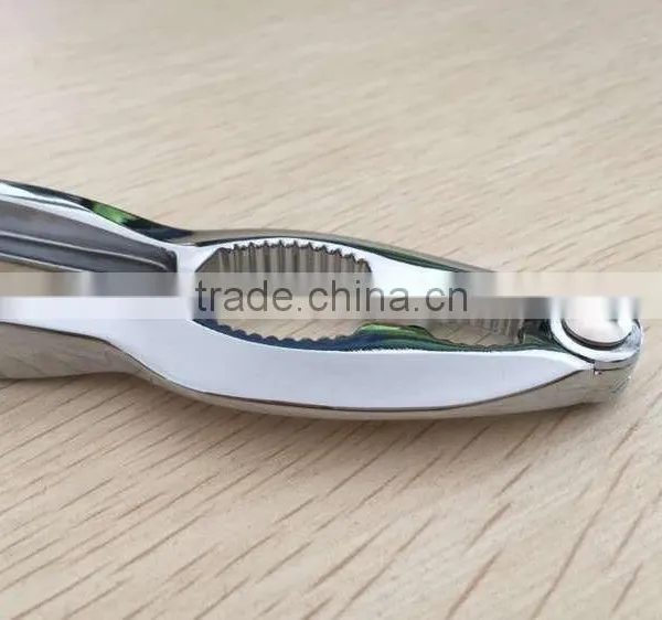 Zinc Alloy Plated Chrome Good Quality Manual Nut Crackers photo-2
