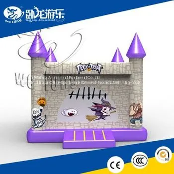 Продаётся надувной домик Purple Castle для игр детей