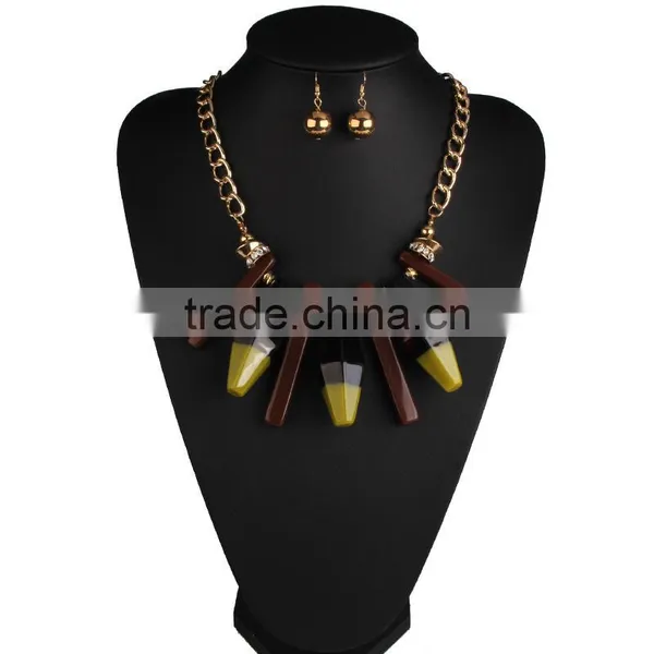 Europe and the United States Fashion Multiple Big Resin Gems Pendant Necklace photo-2