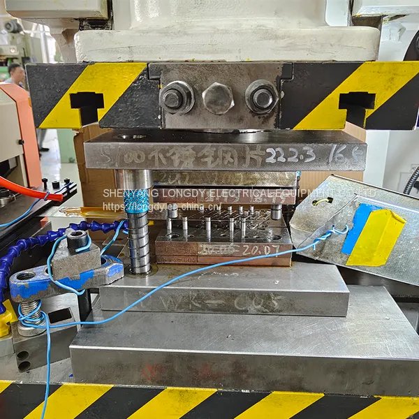 Metal Hardware Stamping Processing Factory Non-standard Parts Drawings Customization photo-5