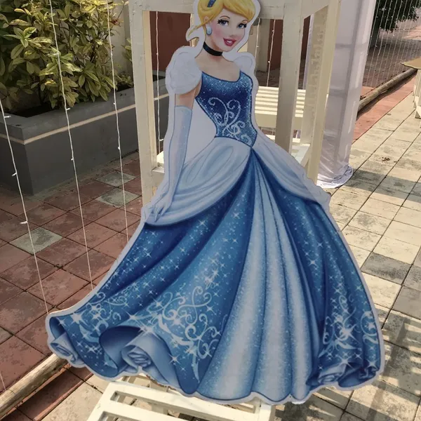 PP Corrugated Plastic Character Stand – Custom Printed Sign Board