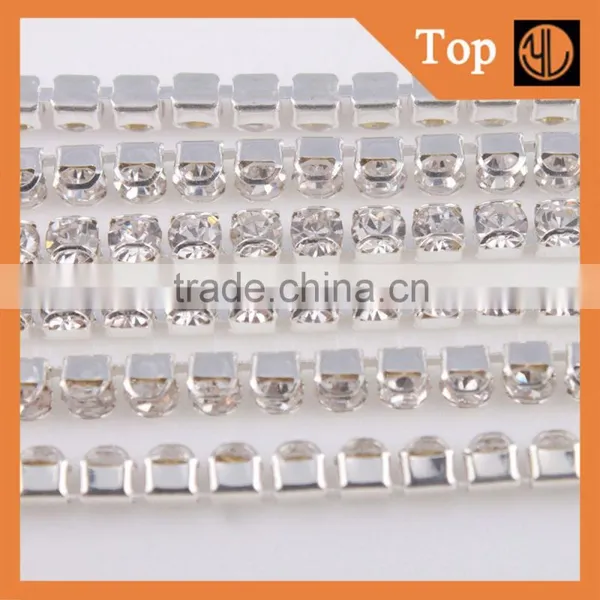 Newly Fashion Design Crystal Rhinestone Wholesale Cup Chain photo-3