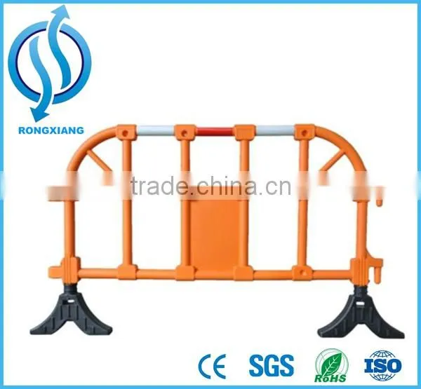 1.5 and 2 Meter Plastic Road Barrier for Road Works/Security Systems Road Traffic Safety Barrier photo-5