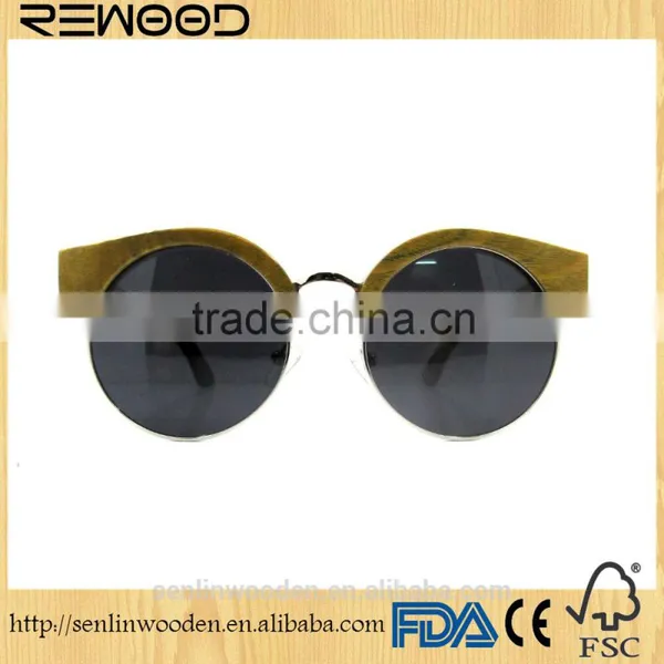 Italian Brand Sunglasses,Wooden Frame Material and Polarized Lenses Optical Attribute Italian Brand photo-6