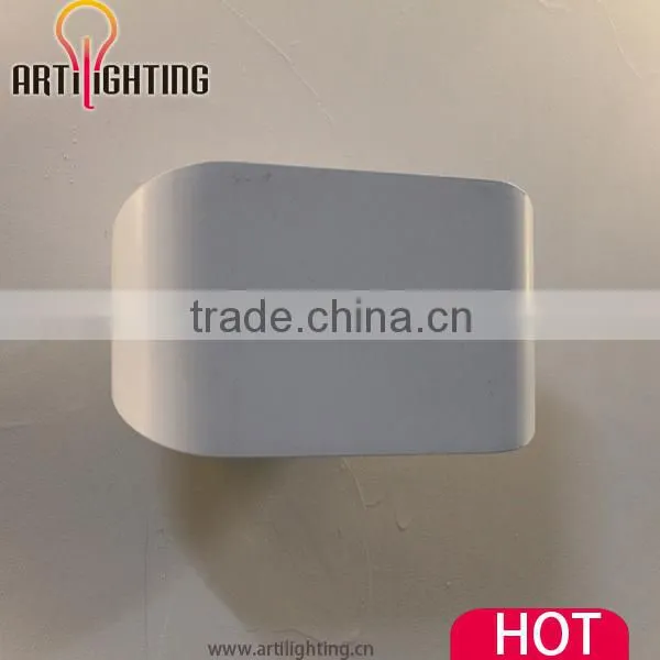 New Product Fashion Design High Lumen Led Wall Pack Light photo-2