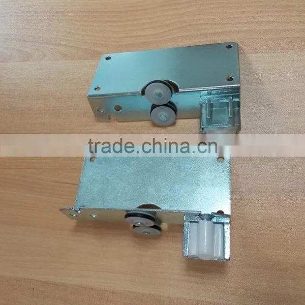 Hot Sale Furniture Wardrobe Hardware for Sliding Door Fittings With Soft Close photo-4