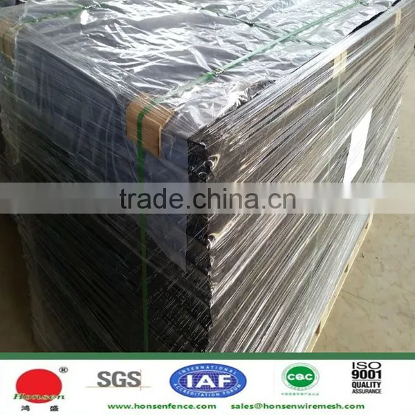 2015 Direct Factory !2"X2" 3D Panel Fence for Construction photo-2