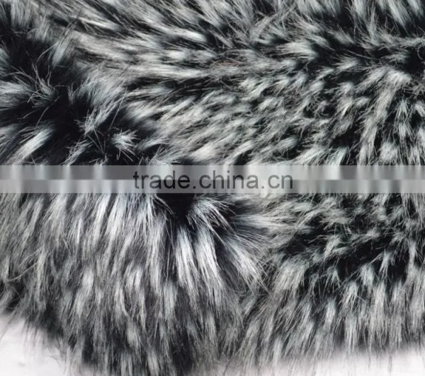 2015 Hot Black And White Hair Dyed Raccoon Furs photo-2