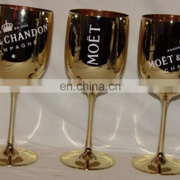 Champagne Moet Chandon Golden Goblets photo-6