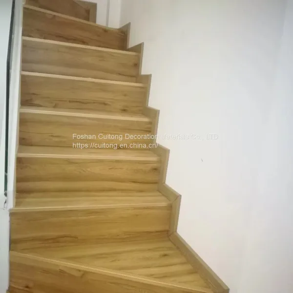 Foshan Foreign Trade Export MDF Floor Density Board 9mm Laminate Floor Engineering Board Decoration Composite Wood Floor Wholesale photo-4