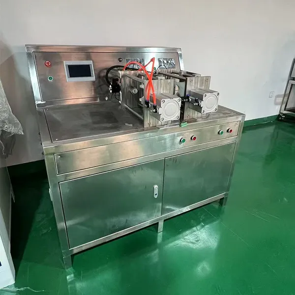 Automatic CO2/N2O Carbonated Beverage Filling Machine for Soda, Beer, and Soft Drinks photo-5