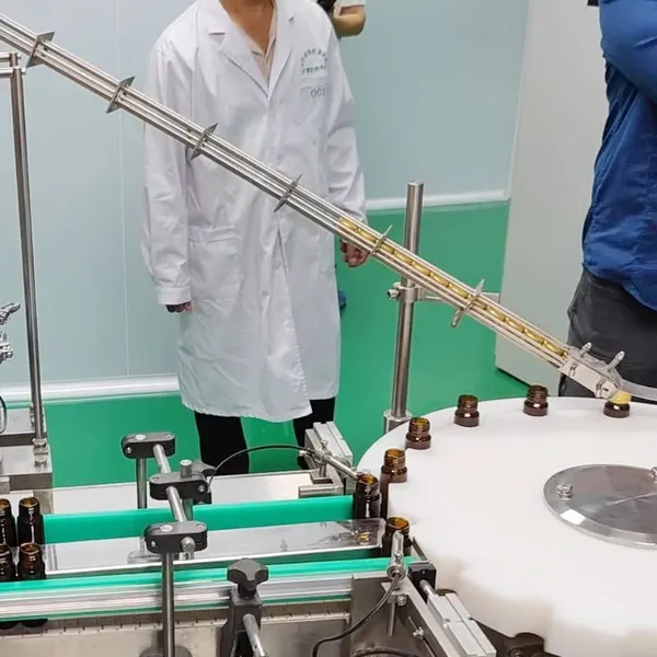 Glass & Plastic Bottle Piston-Type Automatic Juice Beverage Filling and Capping Integrated Machine | Full-Automatic Filling Production Line photo-5