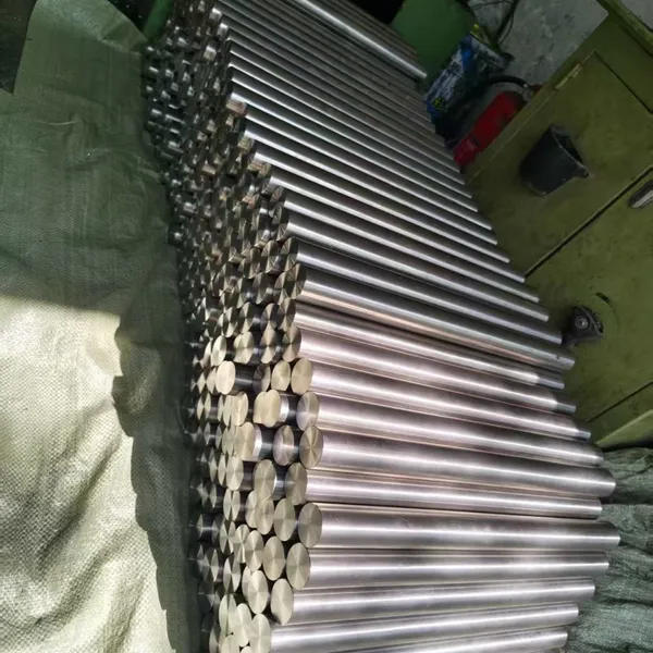 Corrosion Resistant Polished Titanium Round Bar Custom Size TA1 TA2 Titanium Rod for Chemical Machinery