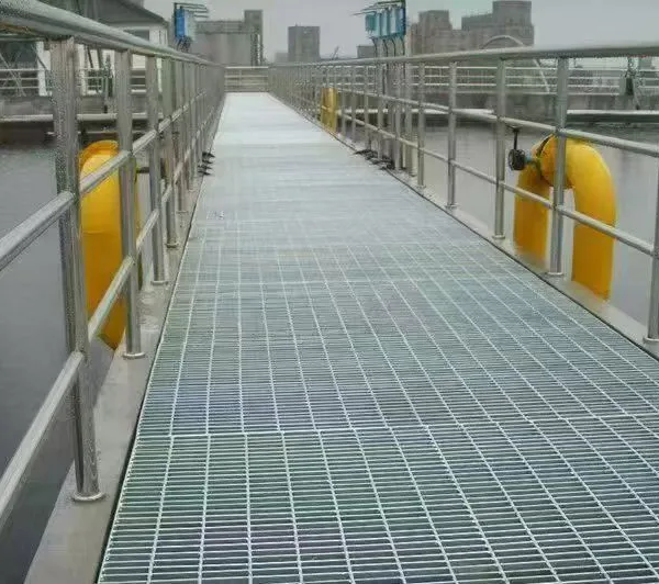 Hot Dip Galvanized Steel Grating for Safe Platforms – Factory Direct High Quality