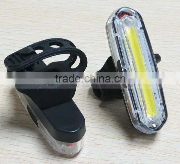 Blue Red LED Plastic Clip Collar 120LM Bicycle Front Light Warm Security Lamp photo-5