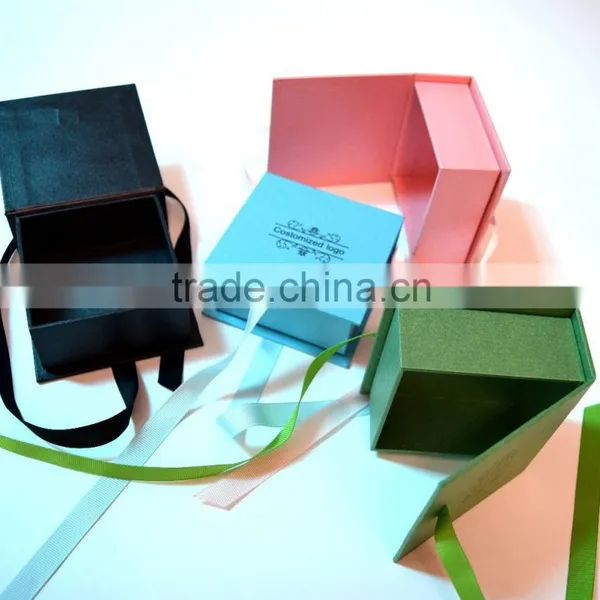 Recycled Custom Size Cardboard Flat Folding Pack Gift Box With Shinny Ribbon photo-3