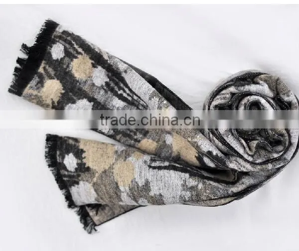 Silk and Wool Scarf for Women photo-4