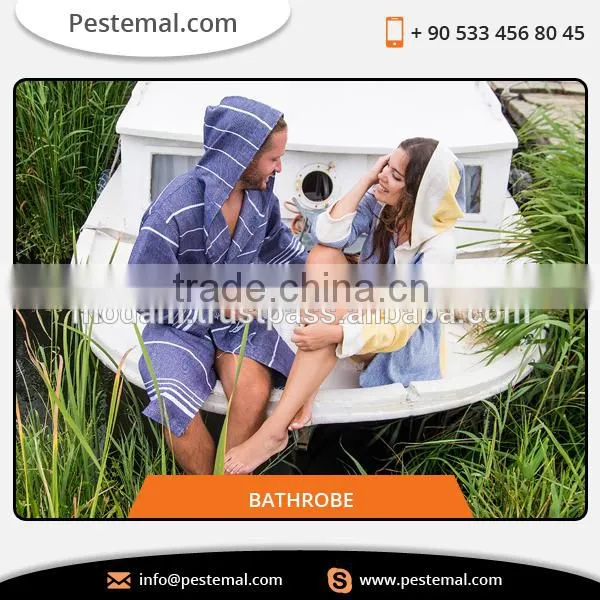 100% Pure Turkish Cotton Long Sleeve Women Bathrobe Available for Sale photo-2