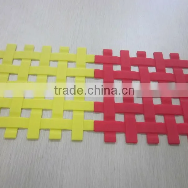 2014 New Design Eco Friendly Food Grade Net Shaped Baking Silicone Trivet,silicone Placemat