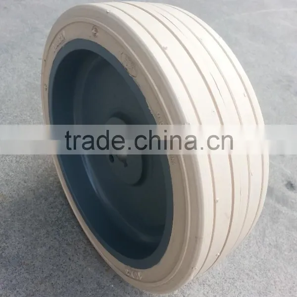 065744-000 UpRight Rear Wheel 305x105 photo-3