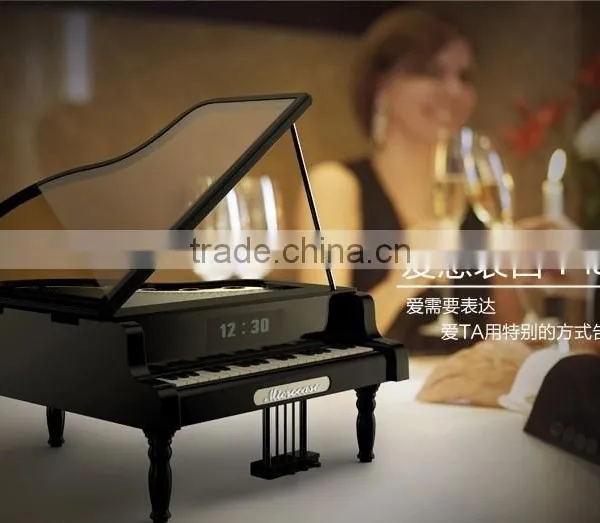 2015 New Design Portable Mini Bluetooth Wireless Piano Speaker photo-2