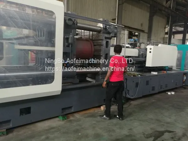 Ningbo injection molding machine 180T