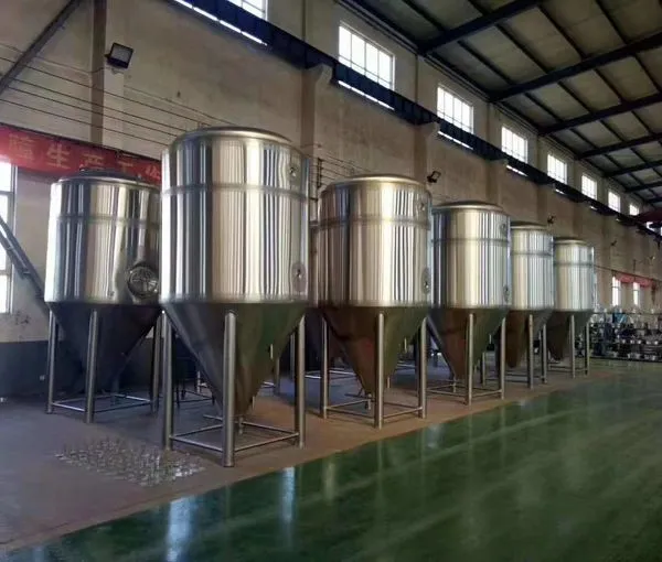 2000L Large Scale Brewing Equipment 304 Sanitary Pumps With VFD Controls photo-3