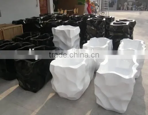 Fiberglass Flower Pot Set of 3 Stone Shape photo-3