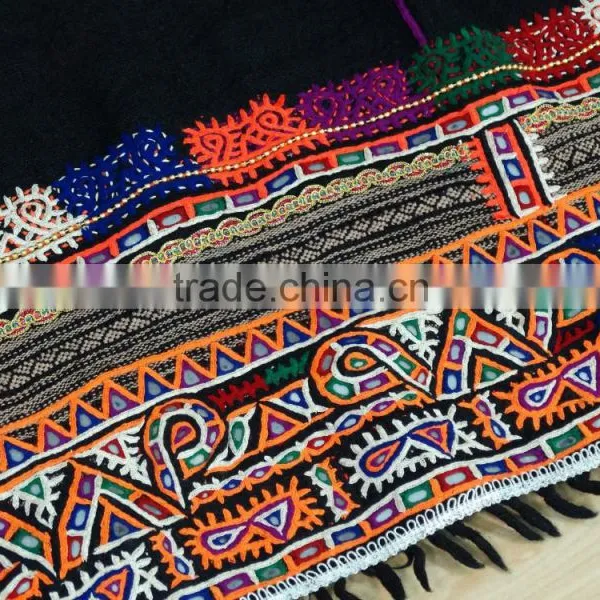 Antique Rabari Scarve Vintage Rabari Throw Gypsy Kutch Wool Throw Handmade Rabari Shawl Indian Rabari Wall Hanging Tapestry photo-3