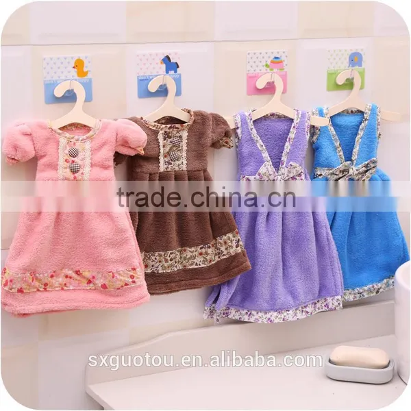Skirt Hand Towel