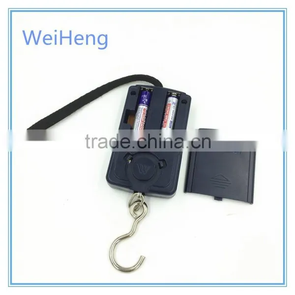 WeiHeng 45kg/110lb Hot Sale Mini Fishing Hanging Digital Luggage Scale With Hook photo-4