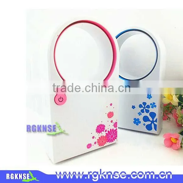 RGKNSE Dual-use Hand Held USB Battery Mini No Leaves Fan Air Conditioning Fan photo-2