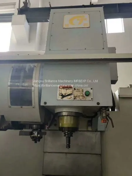 CHAUR CHYUN 1500 Vertical Machining Center photo-2