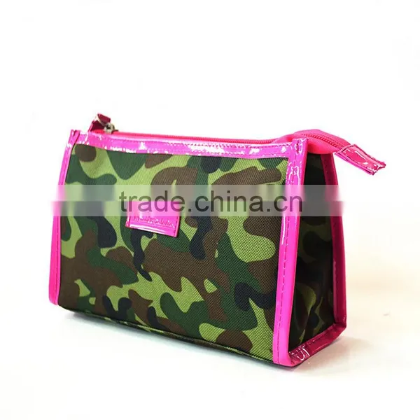 Custom Fashionable Camo Cosmetic Bags Makeup Organizer Outdoor Travel Bags for Women photo-2