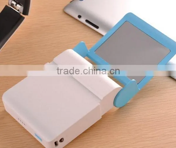 Fashion Mirror Power Bank Review With Mobile Stand for TV Watching Xh-401 photo-2